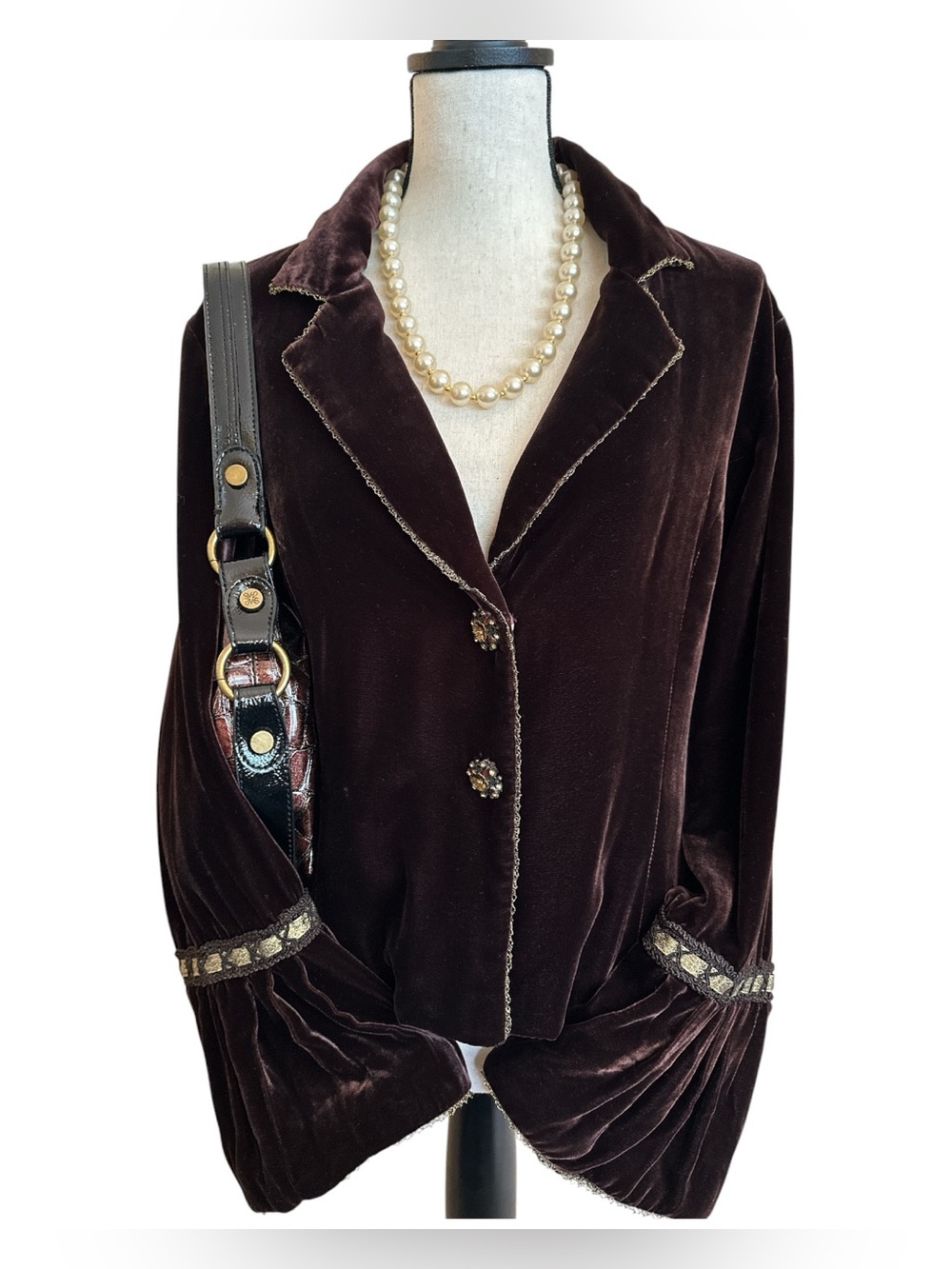 E by ECI Vintage Y2K Brown Velvet Blazer Jacket Silk Blend Jeweled Buttons Large - Picture 2 of 10